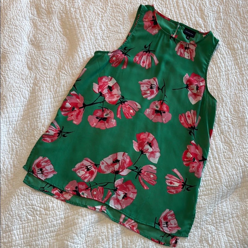 Floral Green Sleeveless Blouse